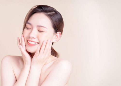 attractive-young-asian-woman-with-fresh-skin-face-care-facial-treatment-woman-beauty-skin-isolated-white-background-cosmetology-beauty-skin-cosmetic-concept-72RL-1
